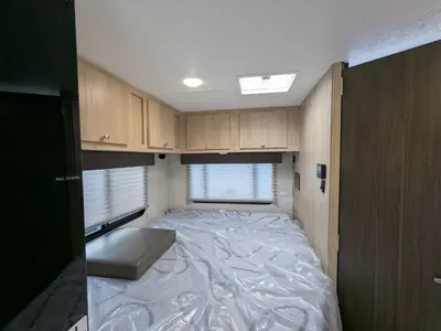 2025 Coachmen Leprechaun 210QSS Ford photo 16