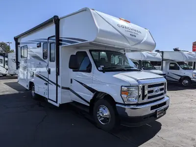 New 2025 Coachmen Leprechaun 210QSS Ford