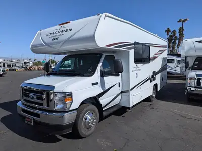 2025 Coachmen Leprechaun 210QSS Ford photo 4