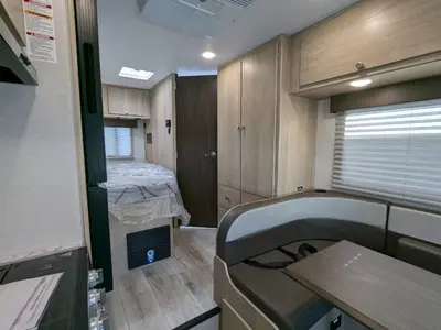 2025 Coachmen Leprechaun 210QSS Ford photo 13