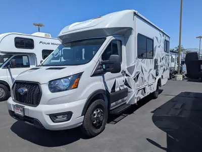 2025 Coachmen Cross Trail EV 20XG photo 5