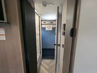 2025 Coachmen Cross Trail EV 20XG photo 19