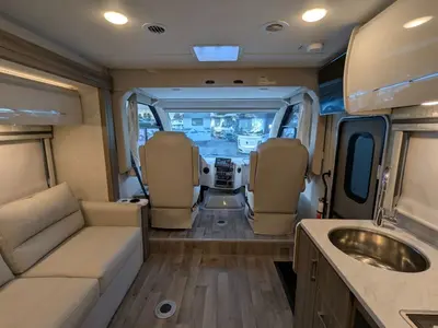 2025 Thor Motor Coach Axis 24.1 photo 21