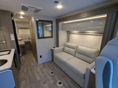 2025 Thor Motor Coach Axis 24.1 photo 9