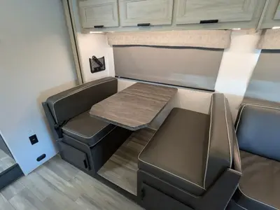 2024 Forest River Sunseeker 2850S LE photo 15