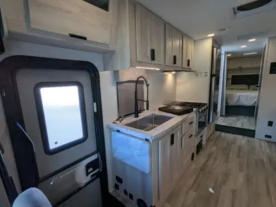 2024 Forest River Sunseeker 2850S LE photo 11
