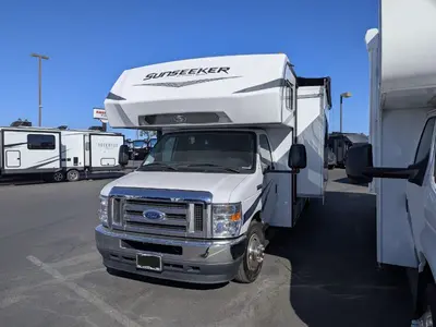 2024 Forest River Sunseeker 2850S LE photo 3
