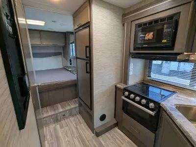 2024 Thor Motor Coach Four Winds 28Z photo 15