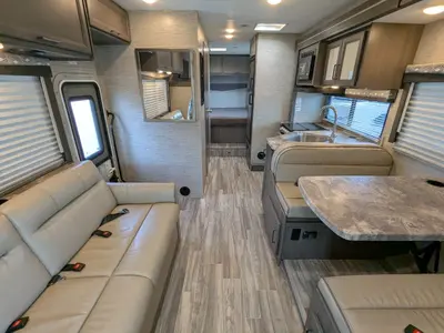 2024 Thor Motor Coach Four Winds 28Z photo 9