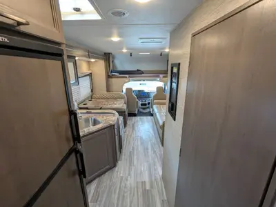 2024 Thor Motor Coach Four Winds 28Z photo 22