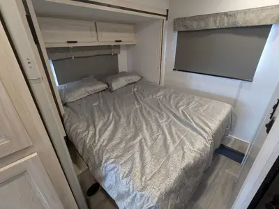 2024 Forest River Sunseeker 2550DS LE photo 19