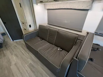 2024 Forest River Sunseeker 2550DS LE photo 17