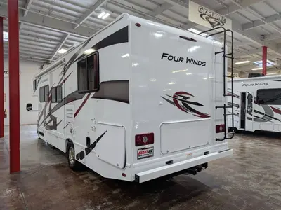 2024 Thor Motor Coach Four Winds 28Z photo 5