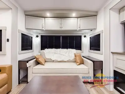 2026 Brinkley Model Z photo 16