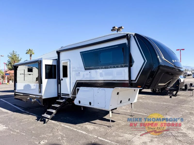 2026 Brinkley Model Z exterior