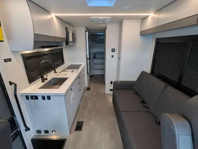 2025 Coachmen Euro 25LE photo 12