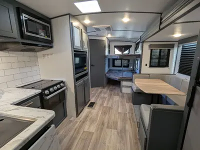 2023 Keystone Bullet West 250BHSWE photo 17