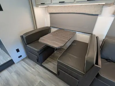 2024 Forest River Sunseeker 2850S LE photo 19