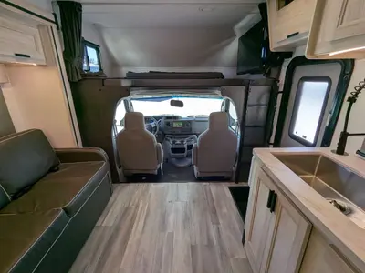 2024 Forest River Sunseeker 2850S LE photo 29