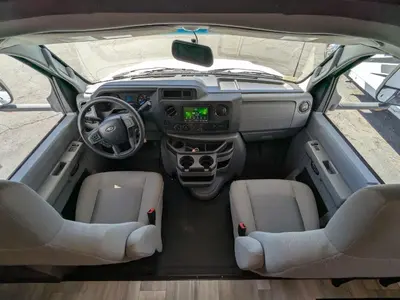 2024 Forest River Sunseeker 2850S LE photo 8