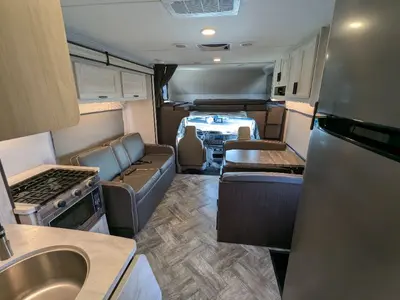 2023 Forest River Sunseeker 3250DS LE photo 29