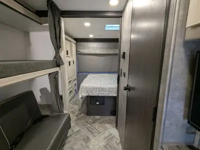 2023 Forest River Sunseeker 3250DS LE photo 20