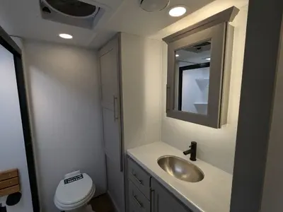 2025 Alliance RV Paradigm 340RL photo 14