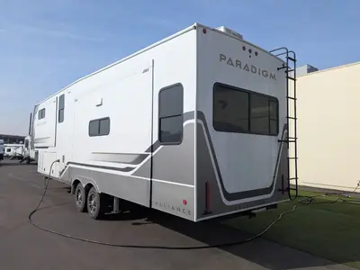 2025 Alliance RV Paradigm 340RL photo 5