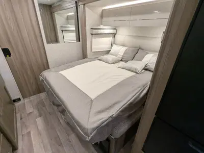 2025 Thor Motor Coach Gemini AWD 24JG photo 23
