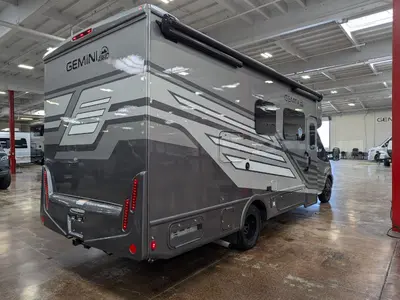 2025 Thor Motor Coach Gemini AWD 24JG photo 8