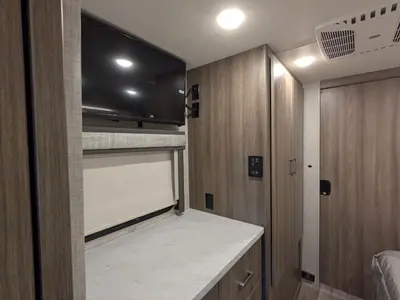 2025 Thor Motor Coach Gemini AWD 24JG photo 25