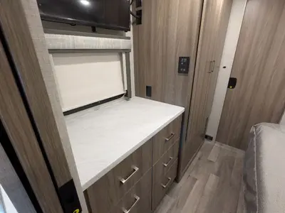 2025 Thor Motor Coach Gemini AWD 24JG photo 24