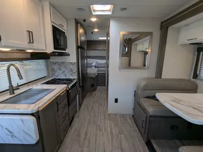 2025 Thor Motor Coach Four Winds 25V photo 14