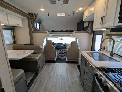 2025 Thor Motor Coach Four Winds 25V photo 26
