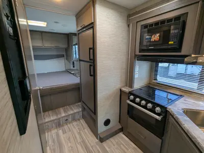 2024 Thor Motor Coach Four Winds 28Z photo 15
