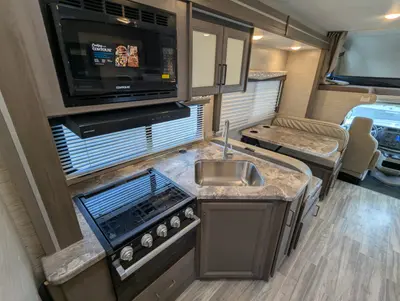 2024 Thor Motor Coach Four Winds 28Z photo 23