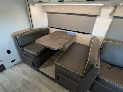 2024 Forest River Sunseeker 2850S LE photo 18