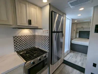 2024 Forest River Sunseeker 2850S LE photo 16
