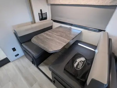 2025 Forest River Sunseeker LE 2850SLE photo 13