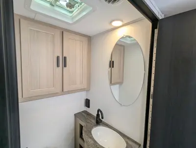 2025 Forest River Sunseeker LE 2850SLE photo 17