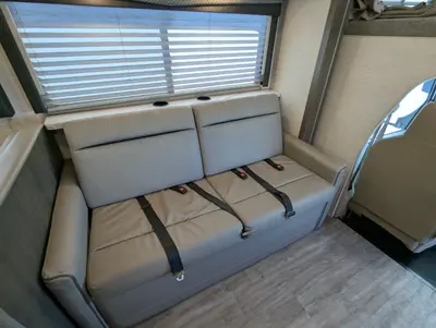 2025 Thor Motor Coach Four Winds 31MV photo 16