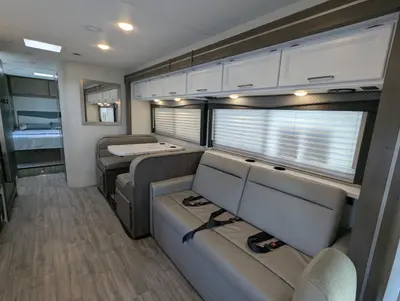2025 Thor Motor Coach Four Winds 31MV photo 11