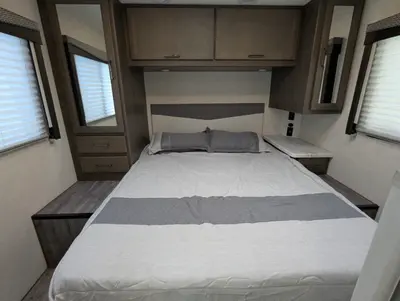 2025 Thor Motor Coach Four Winds 31MV photo 24
