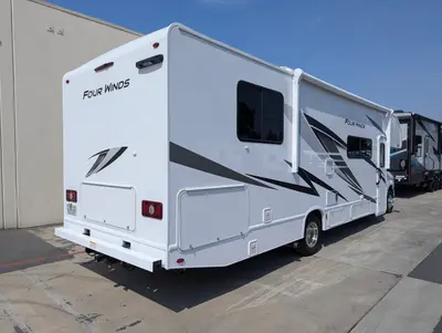 2025 Thor Motor Coach Four Winds 31MV photo 6