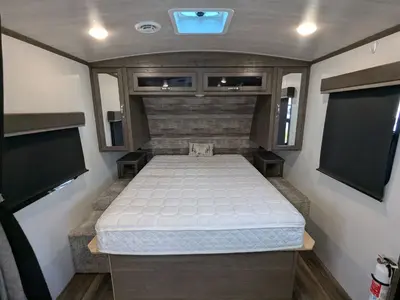 2023 Keystone Cougar Half-Ton 22MLSWE photo 23
