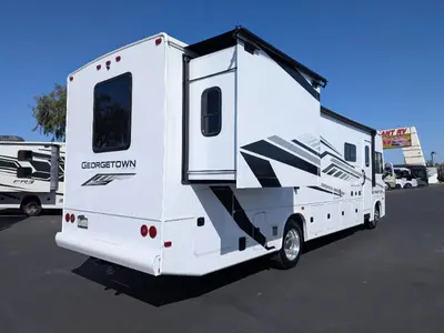 2025 Forest River Georgetown 3 Series GT3 32A3 photo 7