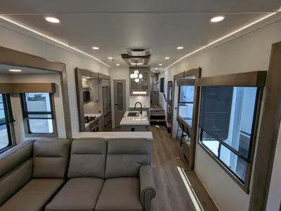 2025 Alliance RV Paradigm 375RD photo 43