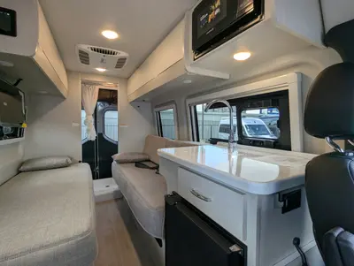 2026 Thor Motor Coach Tranquility 19A photo 27