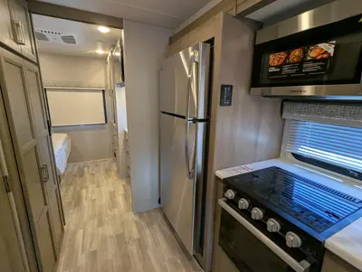 2026 Thor Motor Coach Omni Trail X32 photo 15