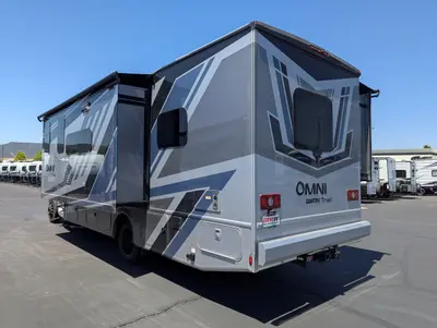 2026 Thor Motor Coach Omni Trail X32 photo 7